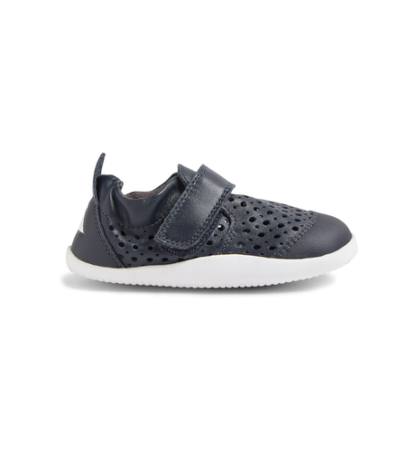 Bobux Xplorer Go Punch - Navy