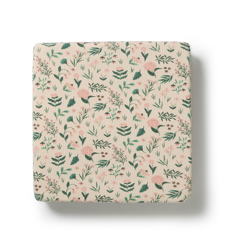 Wilson & Frenchy Sweet Bloom Organic Cot Sheet