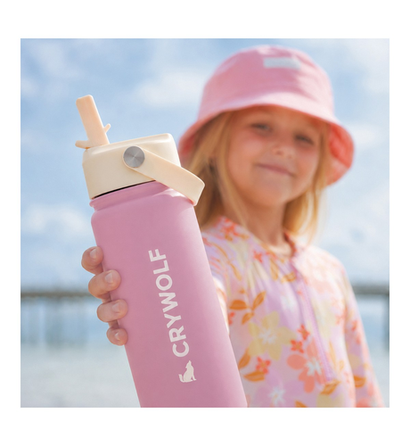 Crywolf Drink Bottle 545ml - Hibiscus