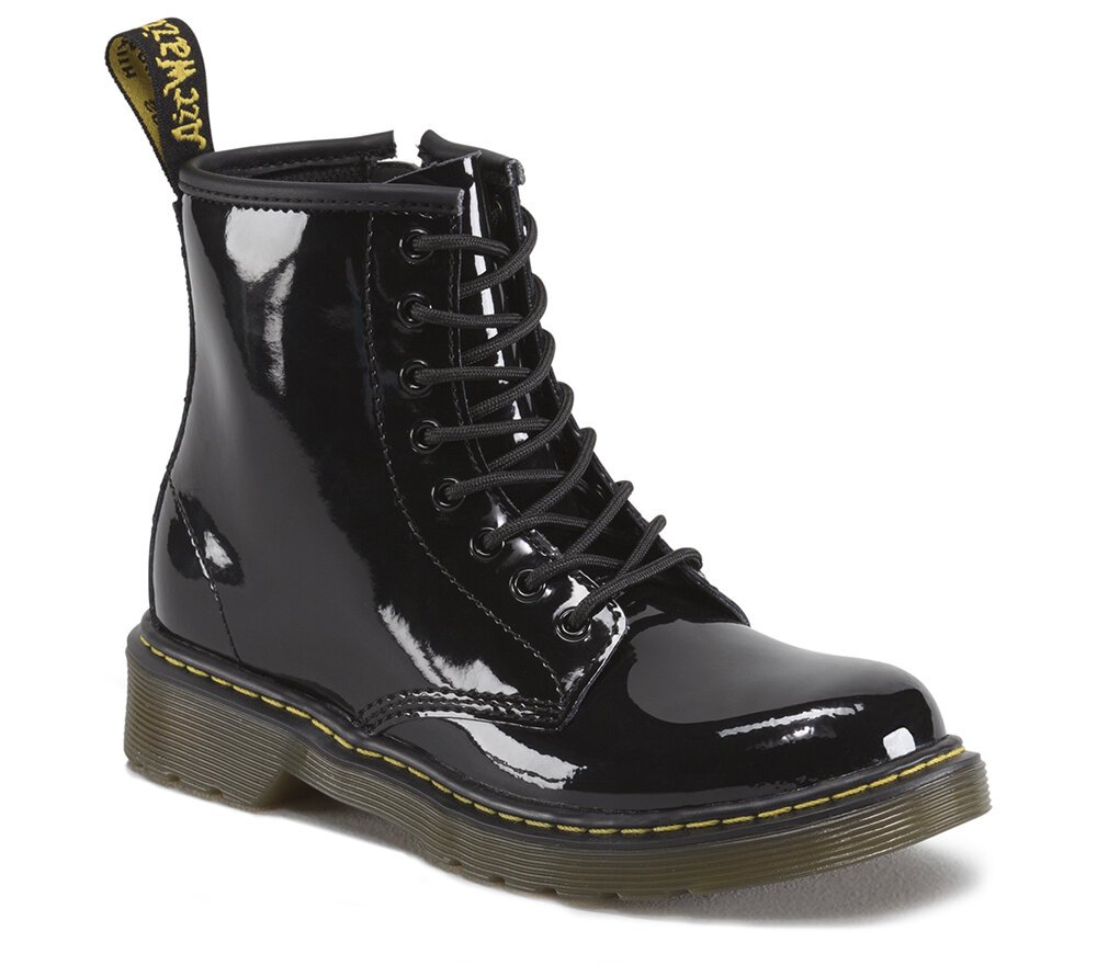 Dr martens on sale junior nz