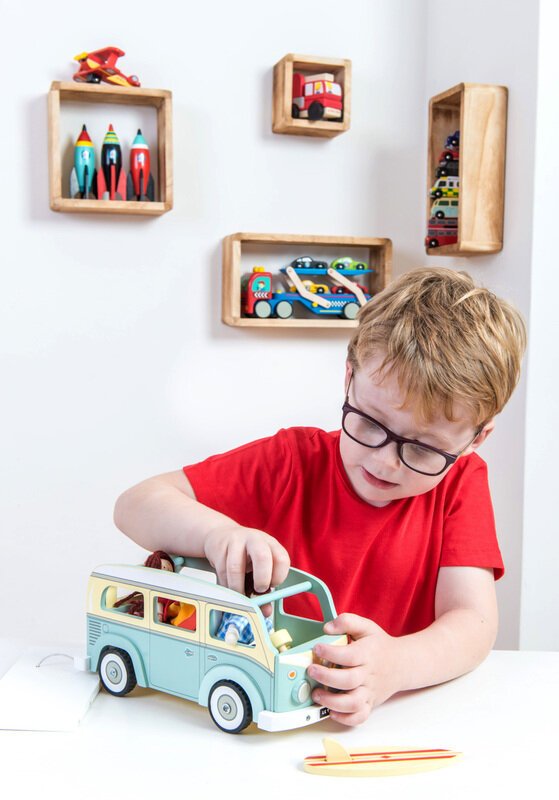 Le toy van campervan shop
