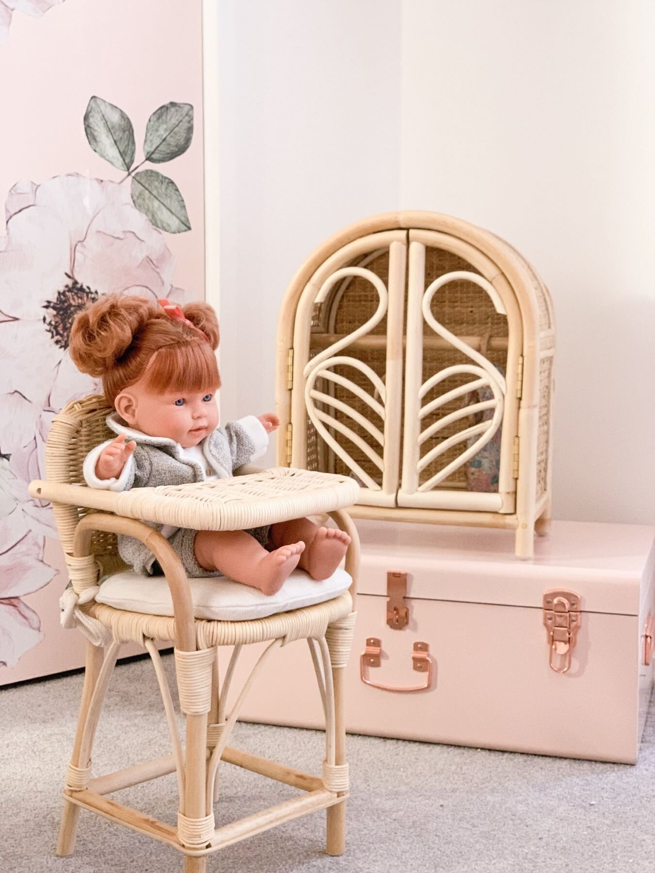 Tiny Harlow Chic Rattan Wardrobe Play Dolls Acc Kid