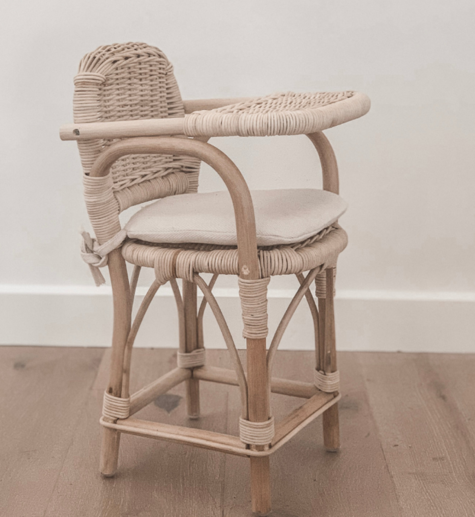 Tiny Harlow Dolls Rattan High Chair Play Dolls Acc Kid