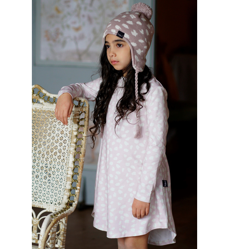 Kapow Marshmallow Twirling Drop Back Dress