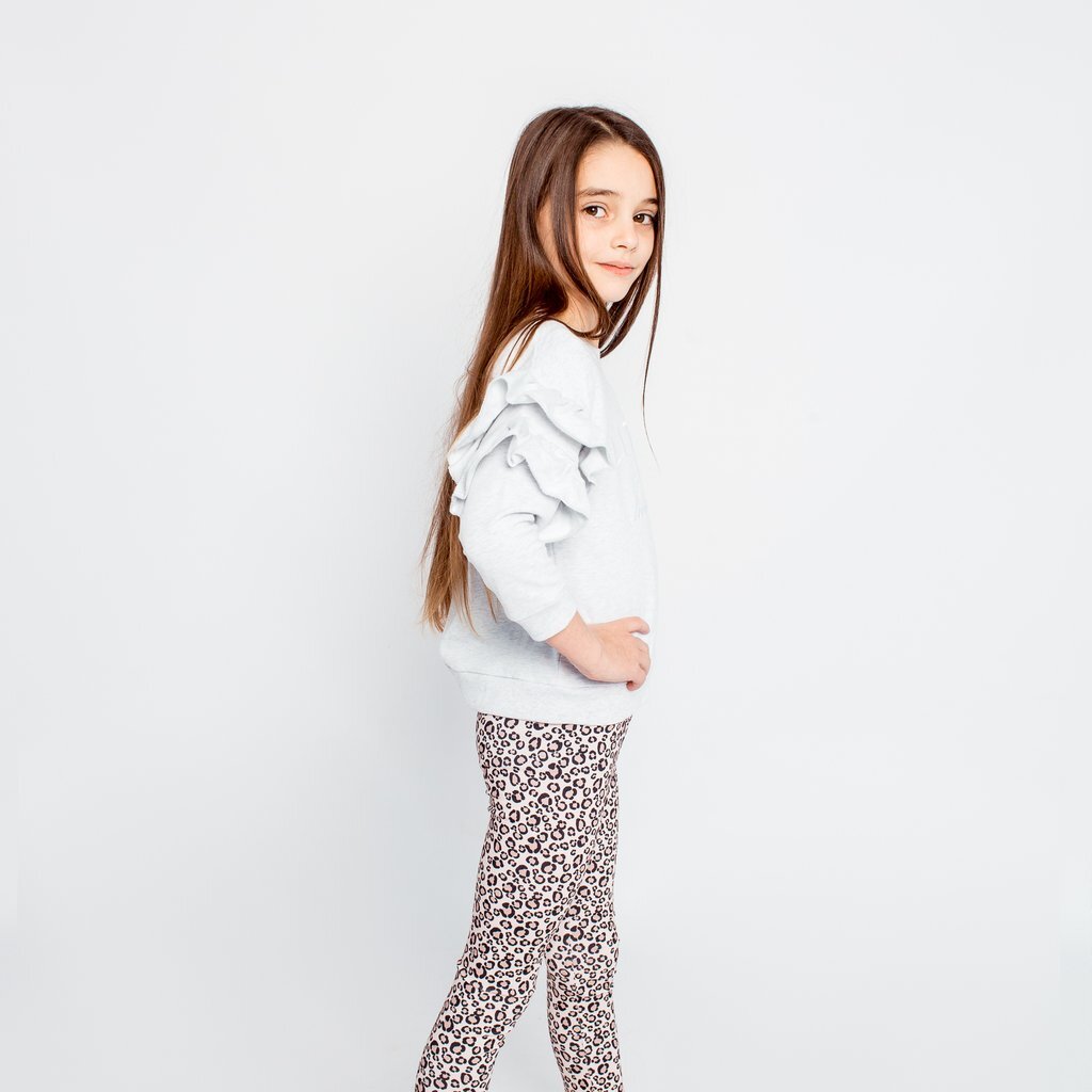 slimming tops to wear with leggings