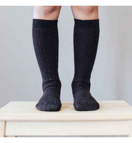 Lamington Merino Cable Socks - Erde