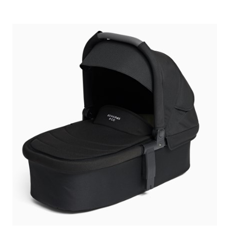 Edwards & Co Carry Cot 2