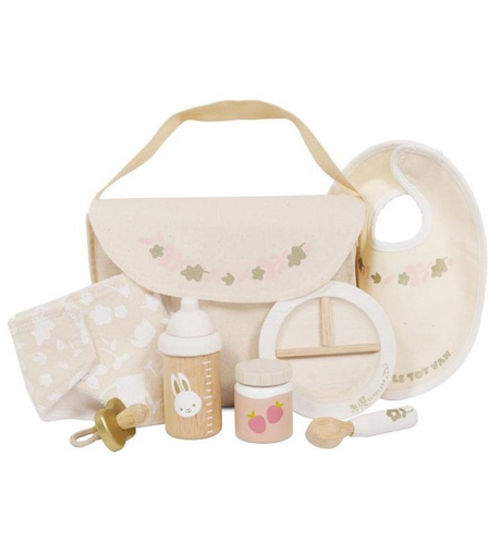 Le Toy Van Doll Nursing Set