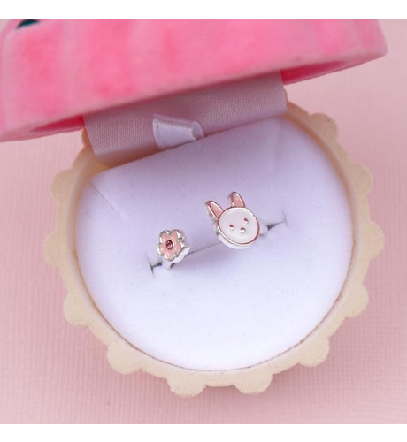 Lauren Hinkley Bunny Flower Ring in Velvet Cupcake Box